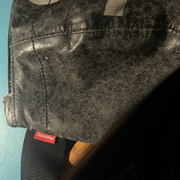 Supreme waist bag FW2020 reflective waterproof - Picture 3 of 4